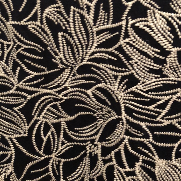 J.Crew Navy & White Embroidered Top - Picture 4 of 7